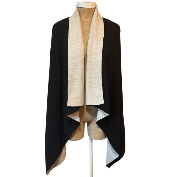 Zara Knit Black and Cream Cardigan Drape Open Front Size Medium EUC Sweater CUTE - Picture 2 of 12